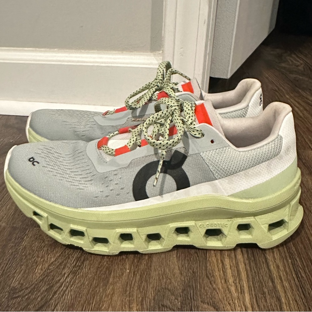 Oncloud Cloudmonsters!